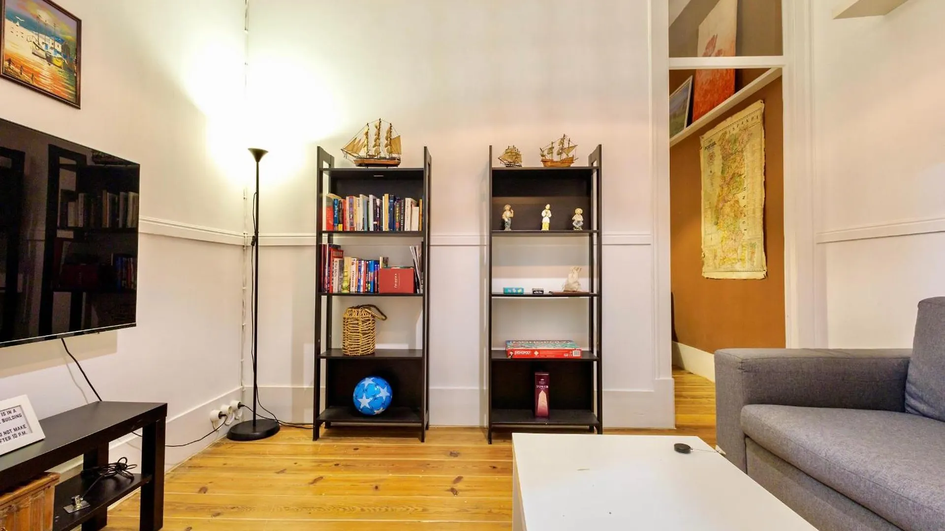 Ambiente Hostel Lisbon Portugal