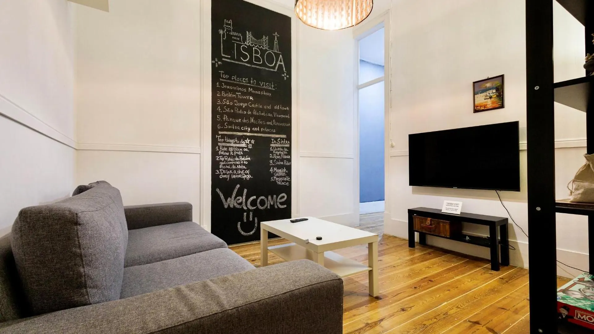 Ambiente Hostel Lisbon 0*,